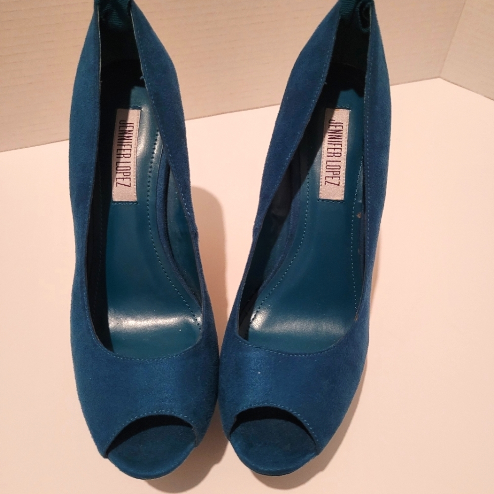 Jennifer Lopez Suede Platform/ Snakeskin Wedge Heels Size 8.5